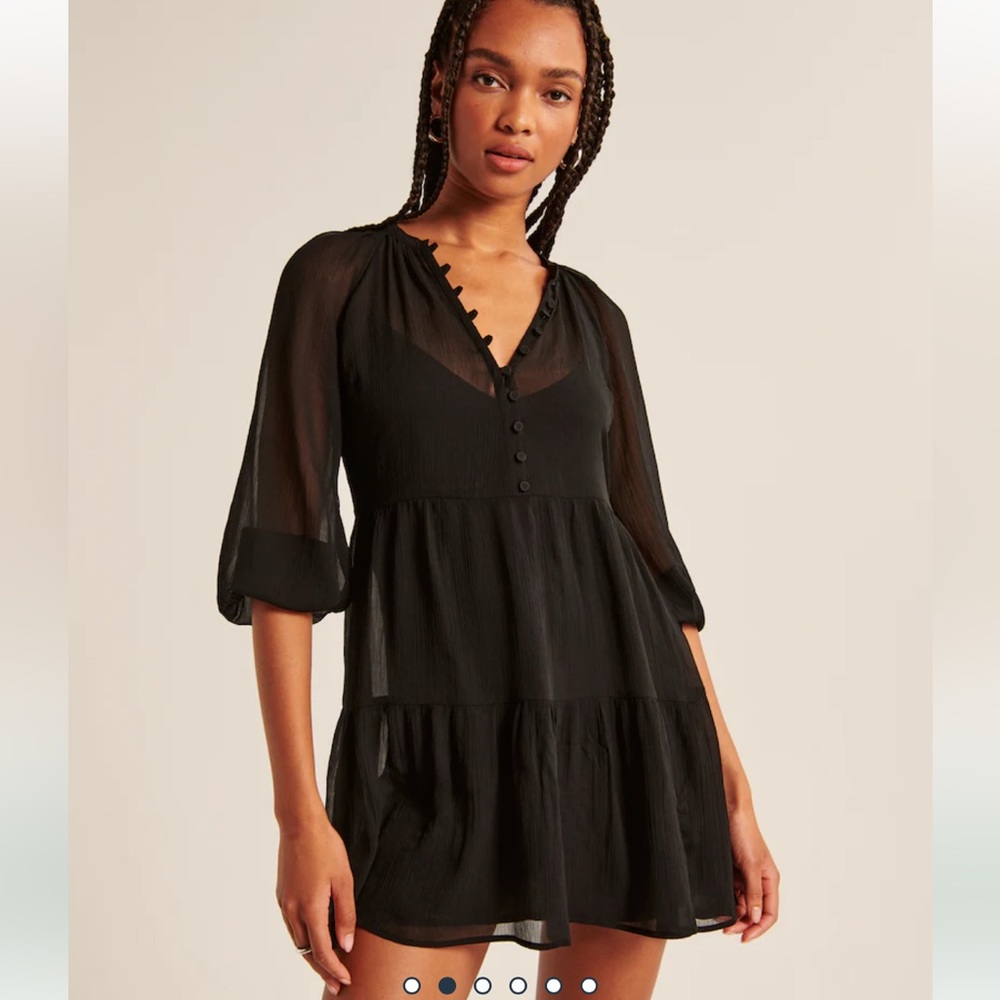 Abercrombie & Fitch black button down long sleeve dress